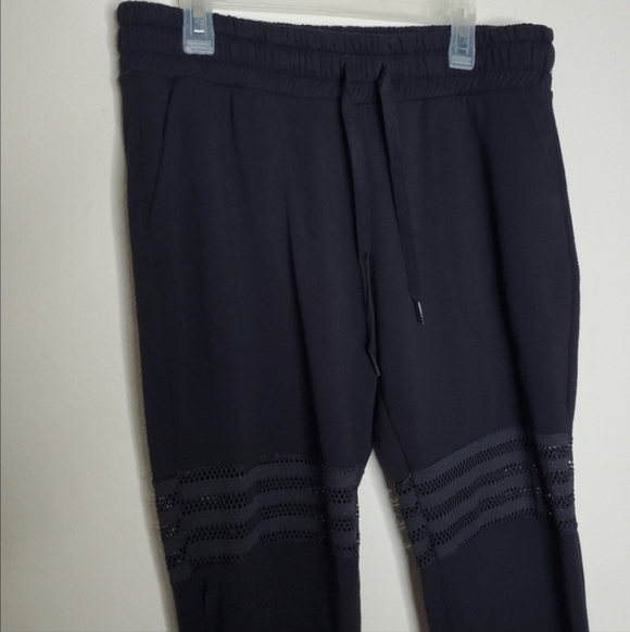 Beyond Yoga Off The Grid Black High Rise Perforated Mesh Jogger Sweatpants - Picture 4 of 8